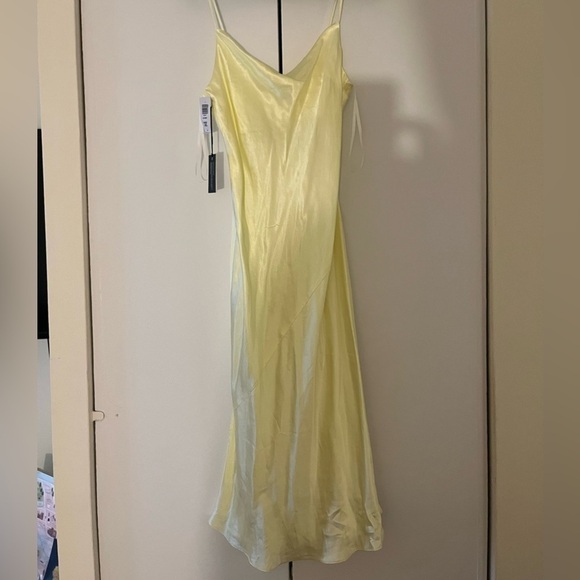 - Aritzia babaton dress - Picture 4 of 10